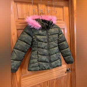 NWOT - Green Camouflage Puffer Jacket with Pink Fur Hood